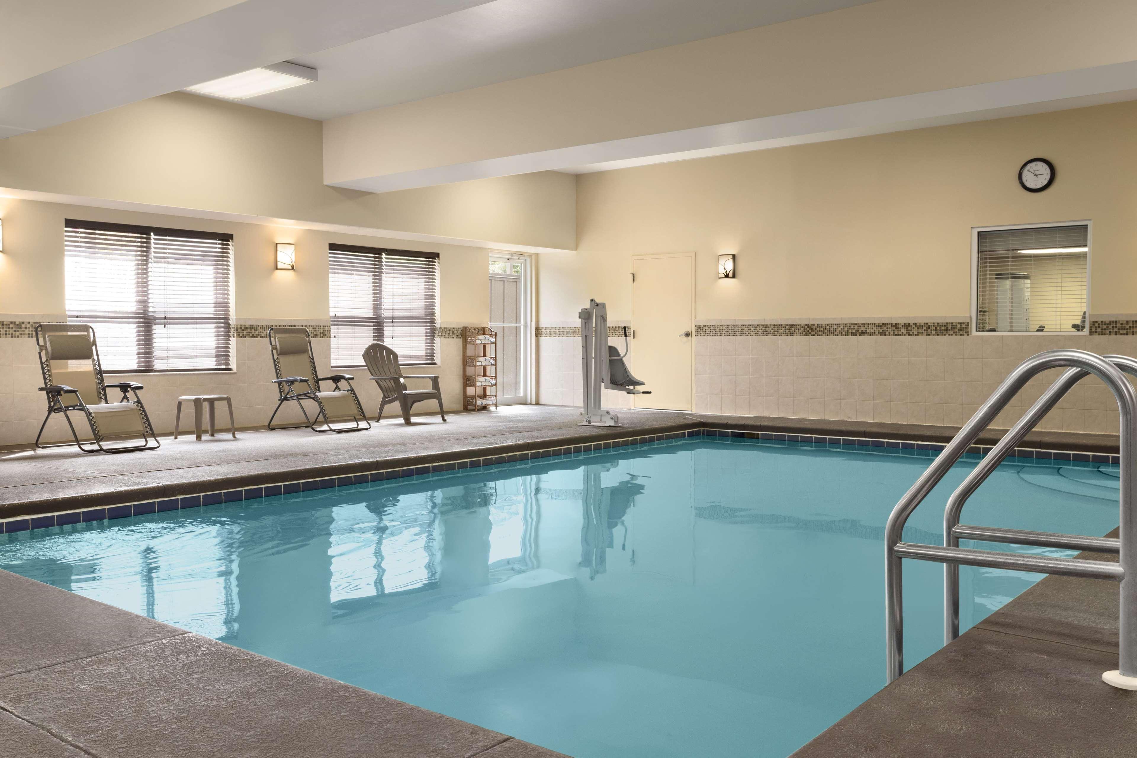 Comfort Inn & Suites Дотан Экстерьер фото